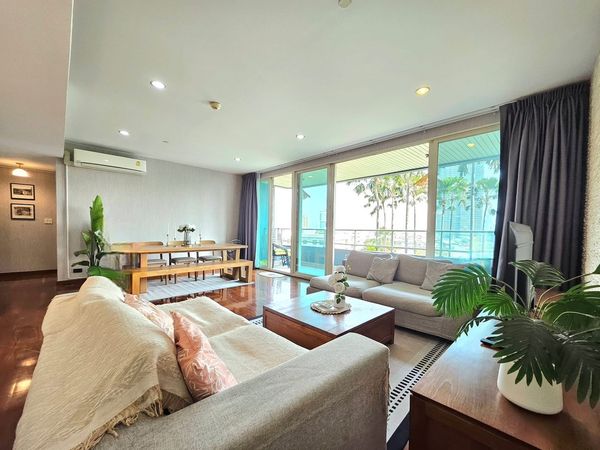 Watermark Chaophraya  3 bed 3 bath 145 Sq,m Sellingl price 11.5 MB Baht call Nong 096-2615656 Ready to touring everyday  วอเตอร์มาร์ค เจ้าพระยา 3 นอน 3น้ำ พื้นที่ 145 ตรม ขาย 11.5 ล้าน บาท  สนใจโทร น้อง 096-2615656 พร้อมให้นัดหมายเข้าชมทุกวัน   Location :