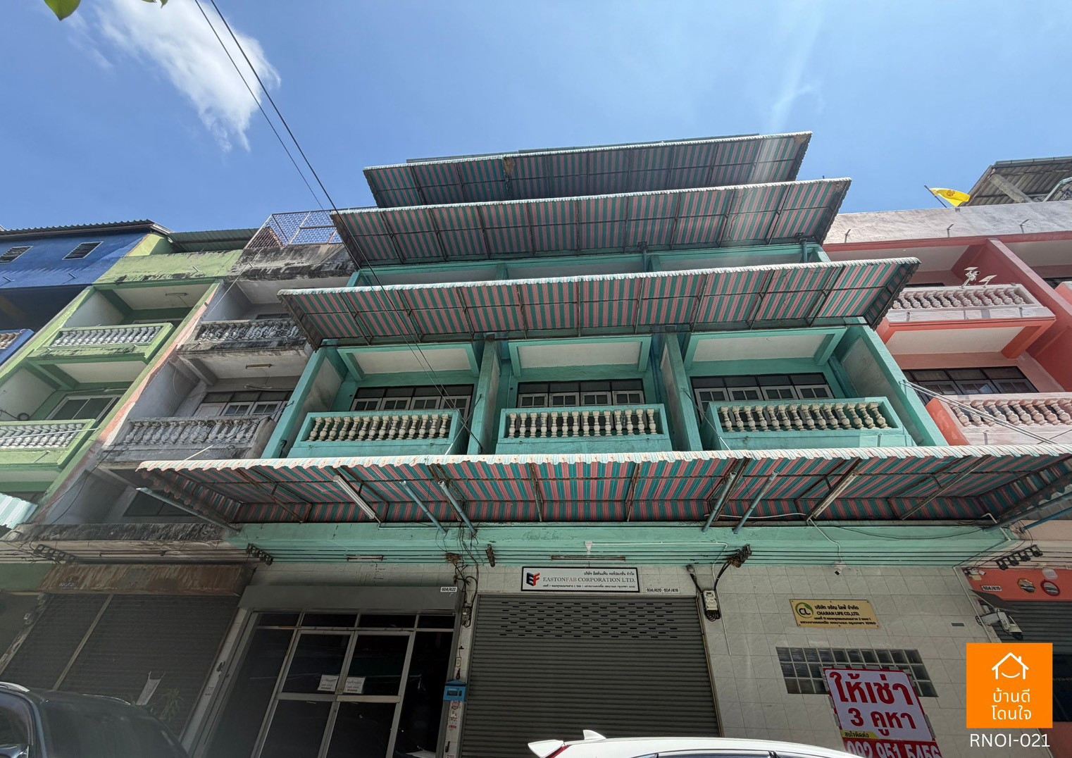 Building for rent, 3 office units (48 sq m) near MRT Lak Song Station. Building for rent, 3 office units (48 sq m) near MRT Lak Song Station.