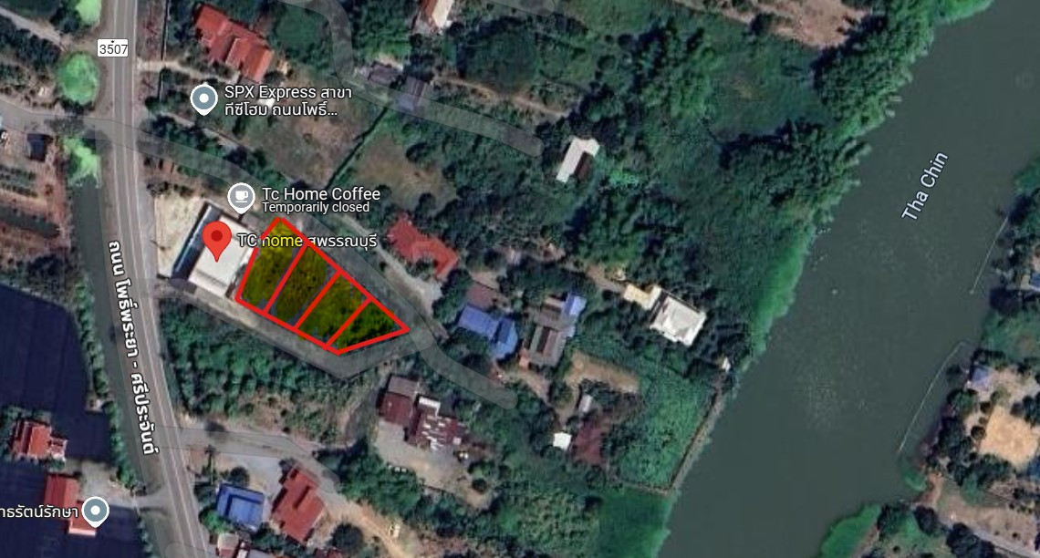 4 plots of land next to a concrete road, water and electricity ready, sold separately or bought together. 4 plots of land next to a concrete road, water and electricity ready, sold separately or bought together.
