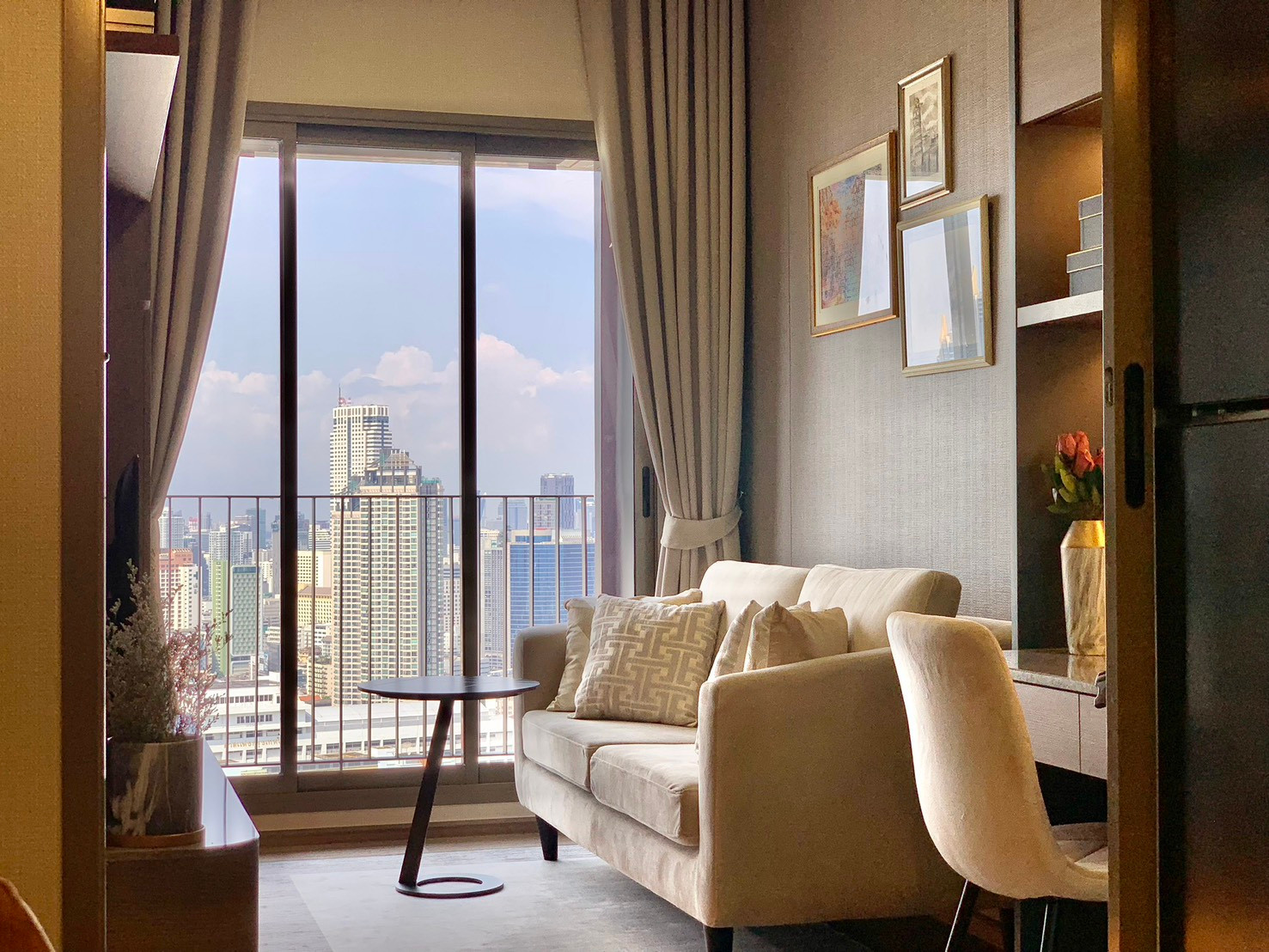 🔥For Sale and Rent📍Rhythm Charoenkrung Pavillion 1 bed 📍Rent : 30,000 📍Selling Price :8,100,000 Call/Line : 0954597992 🔥For Sale and Rent📍Rhythm Charoenkrung Pavillion 1 bed 📍Rent : 30,000 📍Selling Price :8,100,000 Call/Line : 0954597992