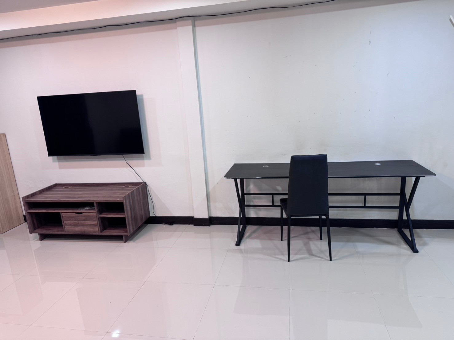 ให้เช่าทาวน์โฮม 2 ชั้น รีโนเวทใหม่พร้อมเข้าอยู่ ถนนประชาราษบำเพ็ญ แอร์เฟอร์นิเจอร์ครบ มี3ห้องนอน 2ห้องน้ำ ราคาเช่า29,000บาท – รูปที่ 3