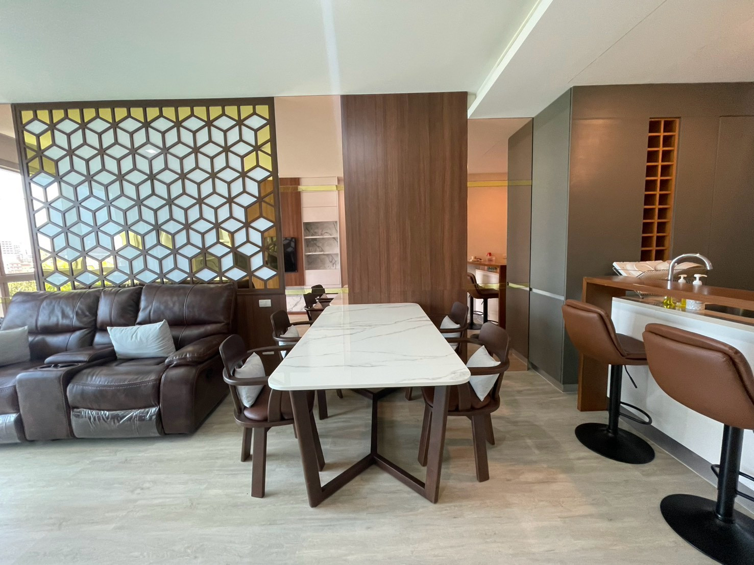 THE RIVER CONDOMINIUM – Spacious 1-Bedroom with Beautiful Chao Phraya River and Taksin Bridge View – รูปที่ 2