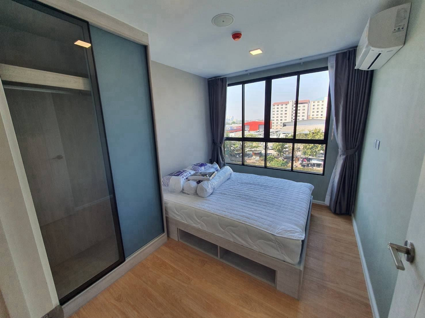 Condo for Rent: Atmoz Kanaal Rangsit Condo for Rent: Atmoz Kanaal Rangsit