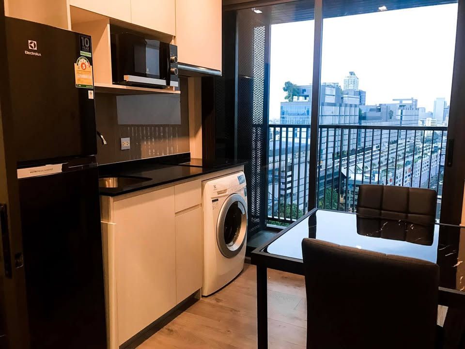 ติด MRT ลาดพร้าว (For Rent/ให้เช่า) Whizdom Avenue Ratchada- Ladprao