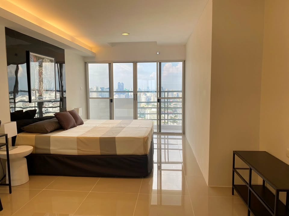 ให้เช่า Waterford Diamond Tower ราคา 80,000 บาท [MKr260844]