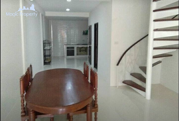 ให้เช่า ทาวน์เฮาส์ 2 ห้องนอน ใน ซอยสุขุมวิท 16 แขวงคลองเตย เขตคลองเตย กรุงเทพมหานคร – รูปที่ 3