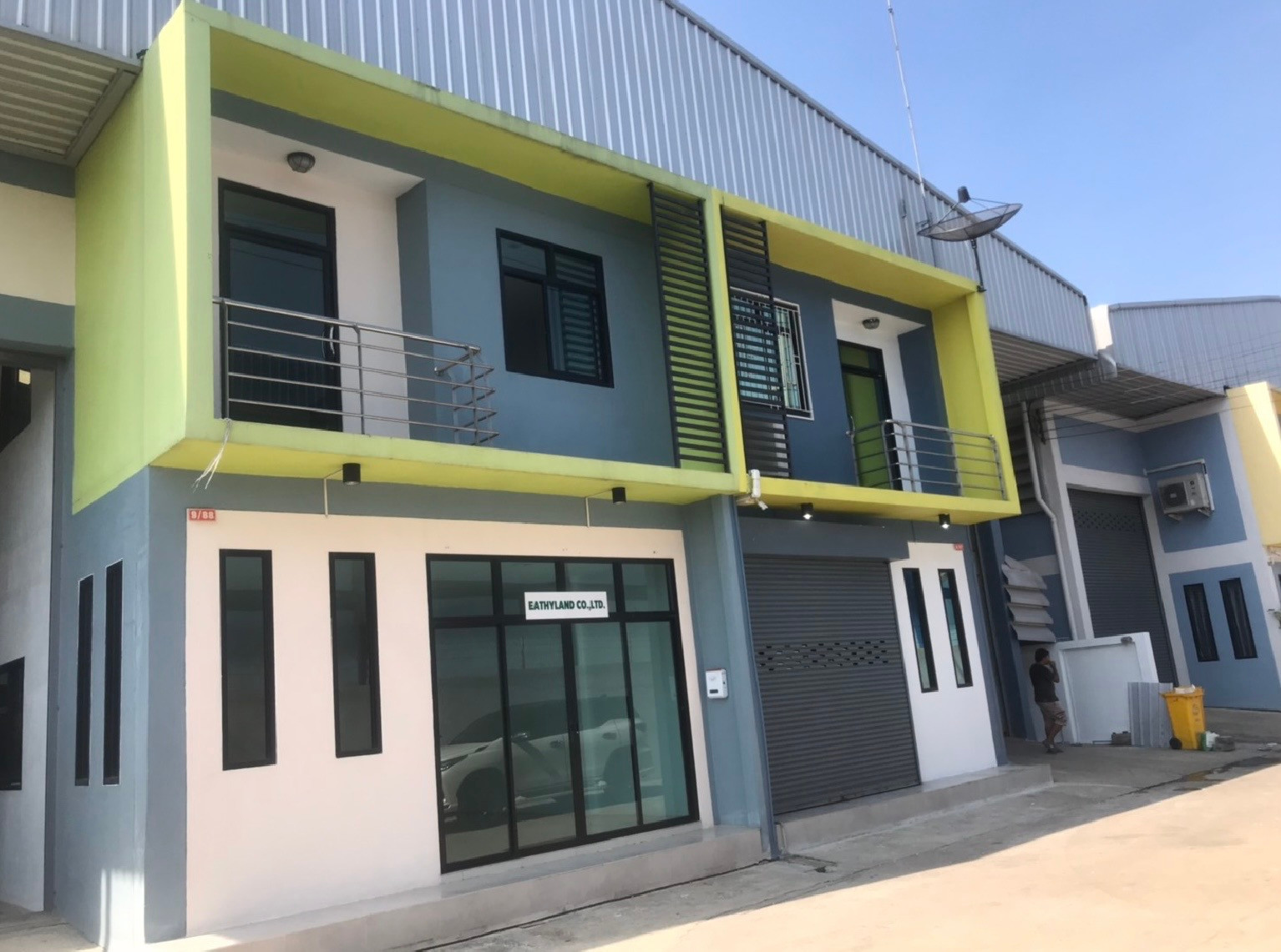 Factory for sale with 2-story office, beautiful, cheap, can start a business right away. Interested? Line @841qqlnr Factory for sale with 2-story office, beautiful, cheap, can start a business right away. Interested? Line @841qqlnr