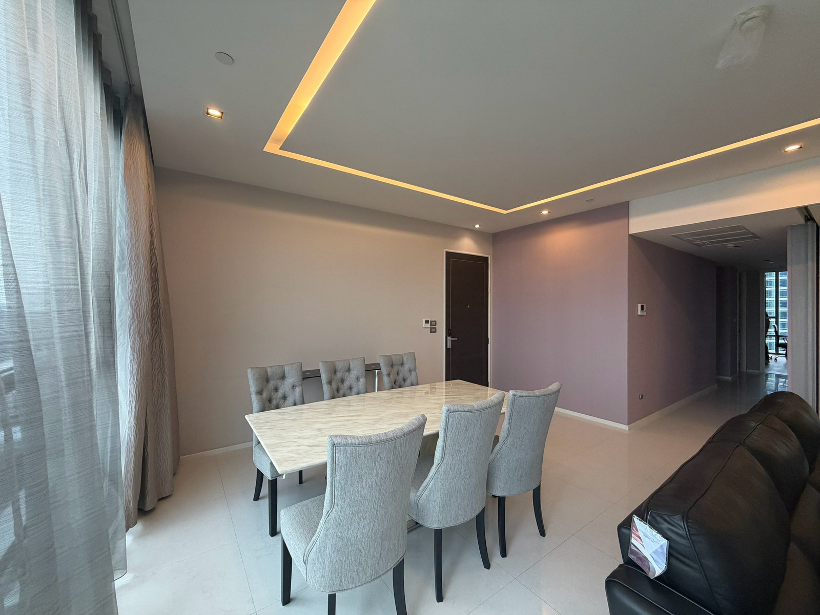 🗝️THE BANGKOK SATHORN 🛏️Beautiful room ✨There are many rooms 🌐Good location, high floor 🌤️Beautiful view 🛋️Fully furnished 📺 Complete electrical appliances (special price)