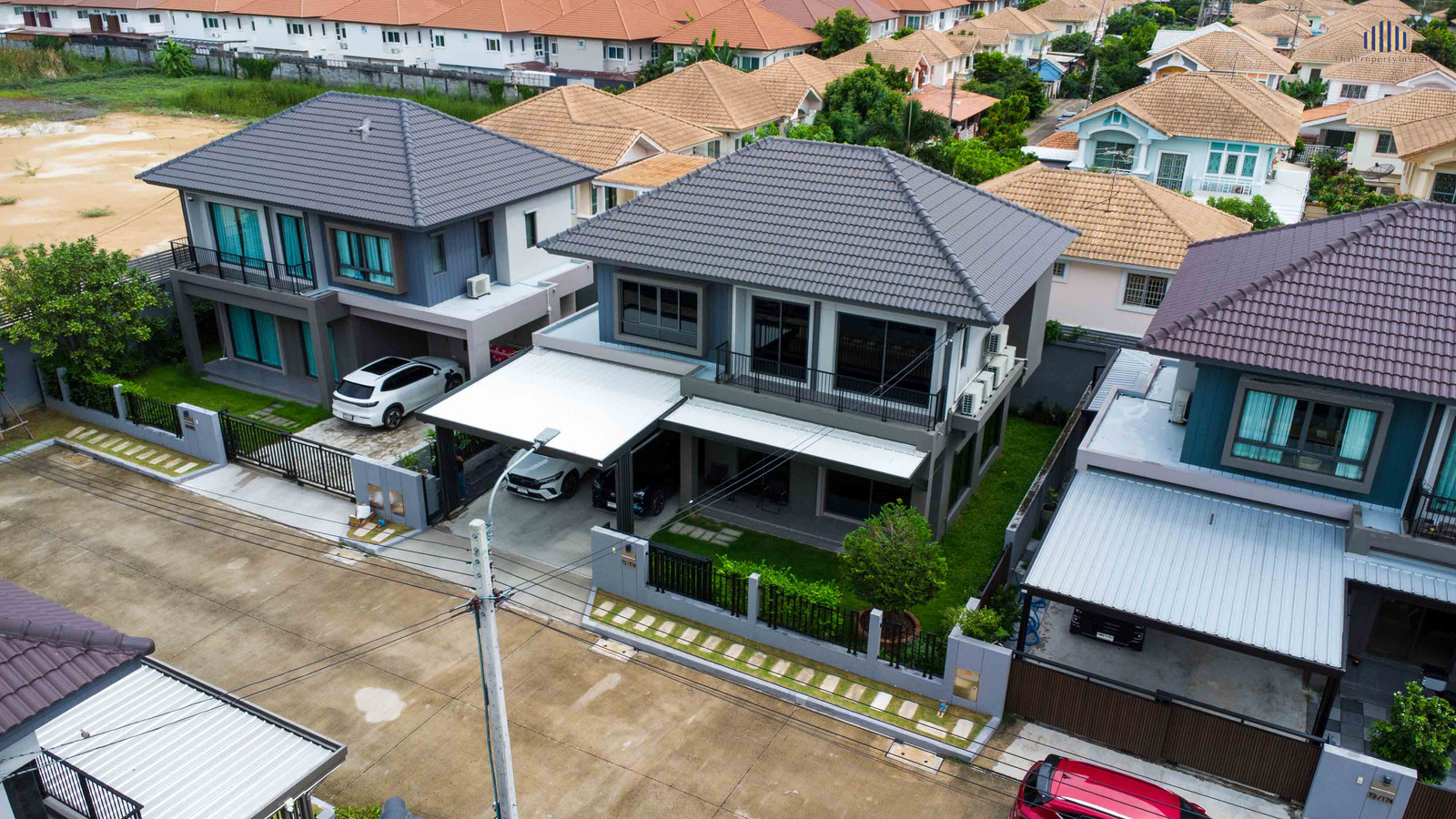 คุ้มกว่าซื้อบ้านใหม่! บ้านเดี่ยว 2 ชั้น หมู่บ้านเวนิว ไอดี เวสต์เกต ทำเลบางใหญ่ พร้อมเข้าอยู่ – รูปที่ 2
