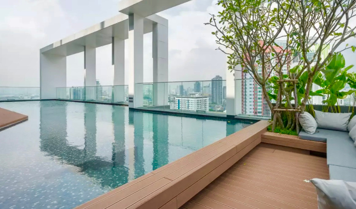 Condo for sale Life Sukhumvit 48 Near BTS Phra Khanong Station 600 m.
