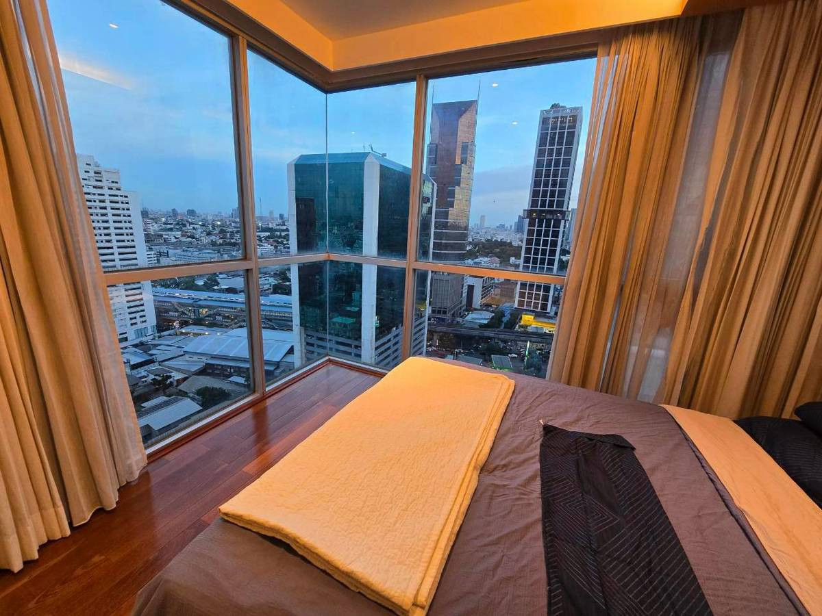 ✨ Noble Lite (Ari Soi 1) ห้องมุม รีโนเวทใหม่ 90 Sq.m. 🌇 Panoramic city view | Ready to move-in ✨ Noble Lite (Ari Soi 1) ห้องมุม รีโนเวทใหม่ 90 Sq.m. 🌇 Panoramic city view | Ready to move-in