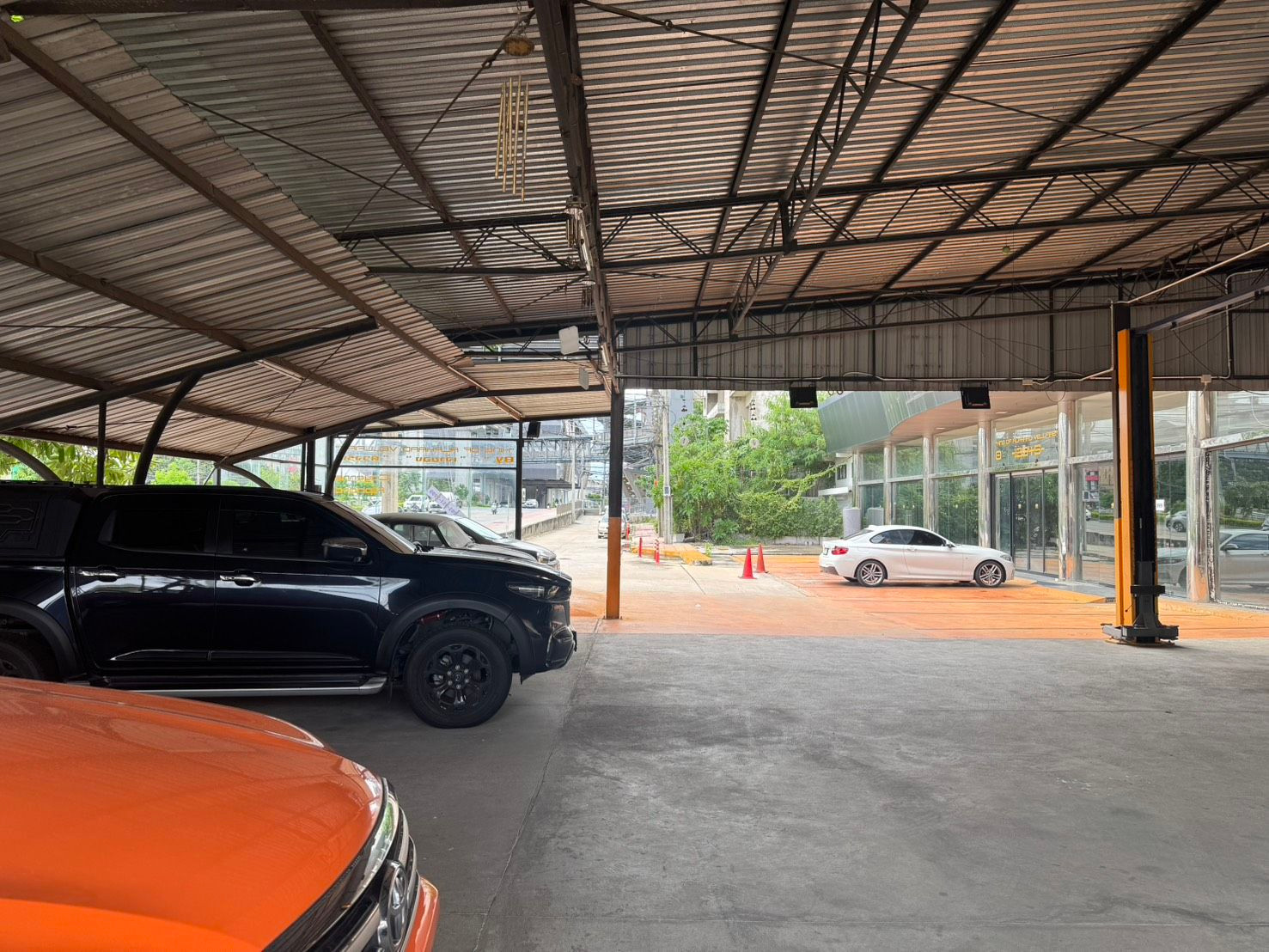 Showroom for rent on Srinakarin Road with 3 buildings, 5 floors, close to the Yellow Line about 150 meters. – รูปที่ 3