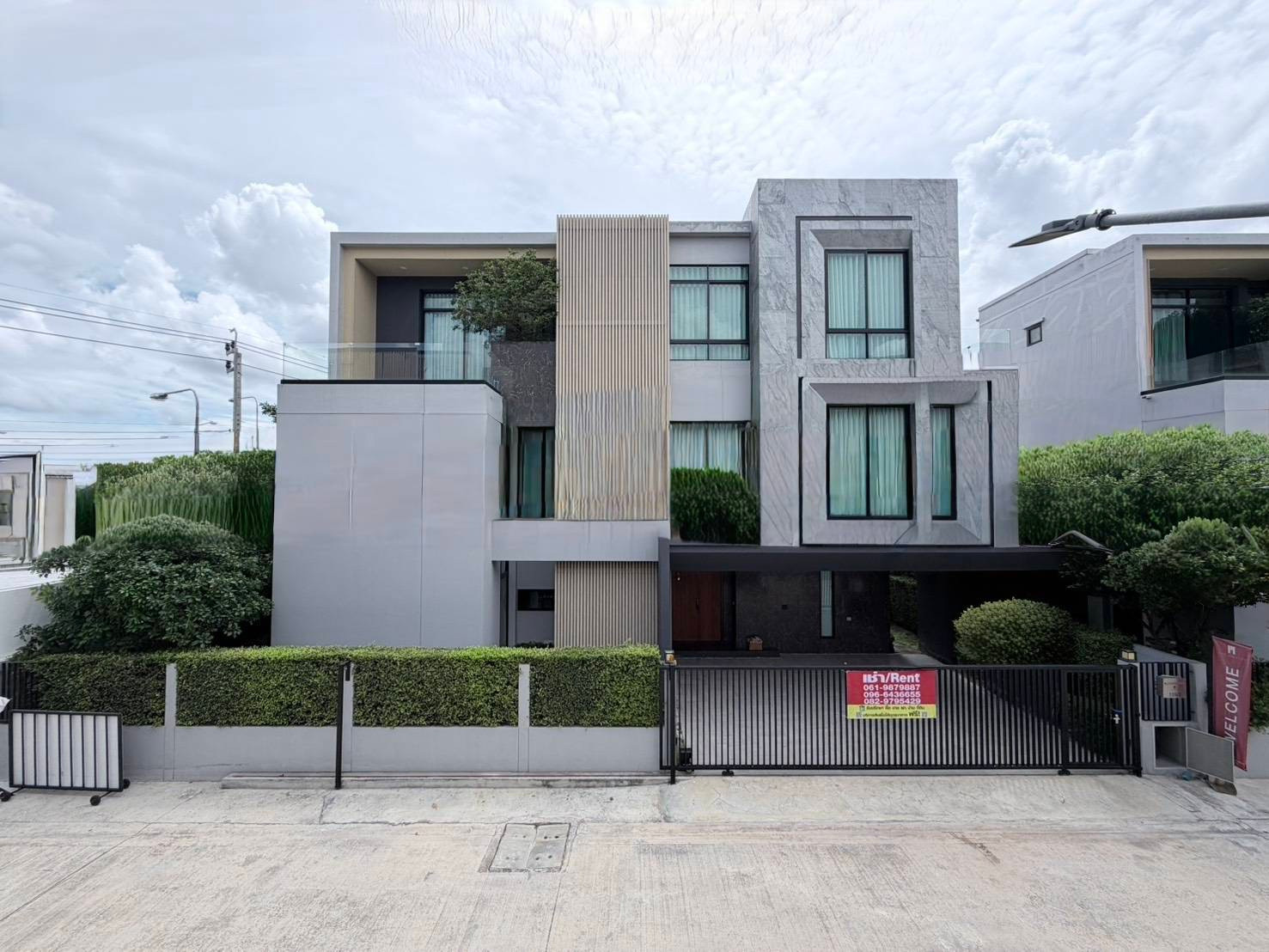 🏰✨ Luxurious 3-story mansion for rent | Ratchaphruek, near DBS Denla British School (Denla British School), fully furnished, ready to move in, very private project, only 8 units 📍 The Master Ratchaphruek - Maha Jesada Bodin Bridge 💎 for executives / famil 🏰✨ Luxurious 3-story mansion for rent | Ratchaphruek, near DBS Denla British School (Denla British School), fully furnished, ready to move in, very private project, only 8 units 📍 The Master Ratchaphruek - Maha Jesada Bodin Bridge 💎 for executives / famil