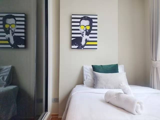 👑✨ Altitude Define – A City-Center Condo on Si Phraya Road 👑✨  A Low-Rise condo in a prime location, surrounded by business districts, restaurants, and cafés. 🏙️✨ 🚆 200 m. to MRT Sam Yan | 600 m. to BTS Sala Daeng – รูปที่ 4