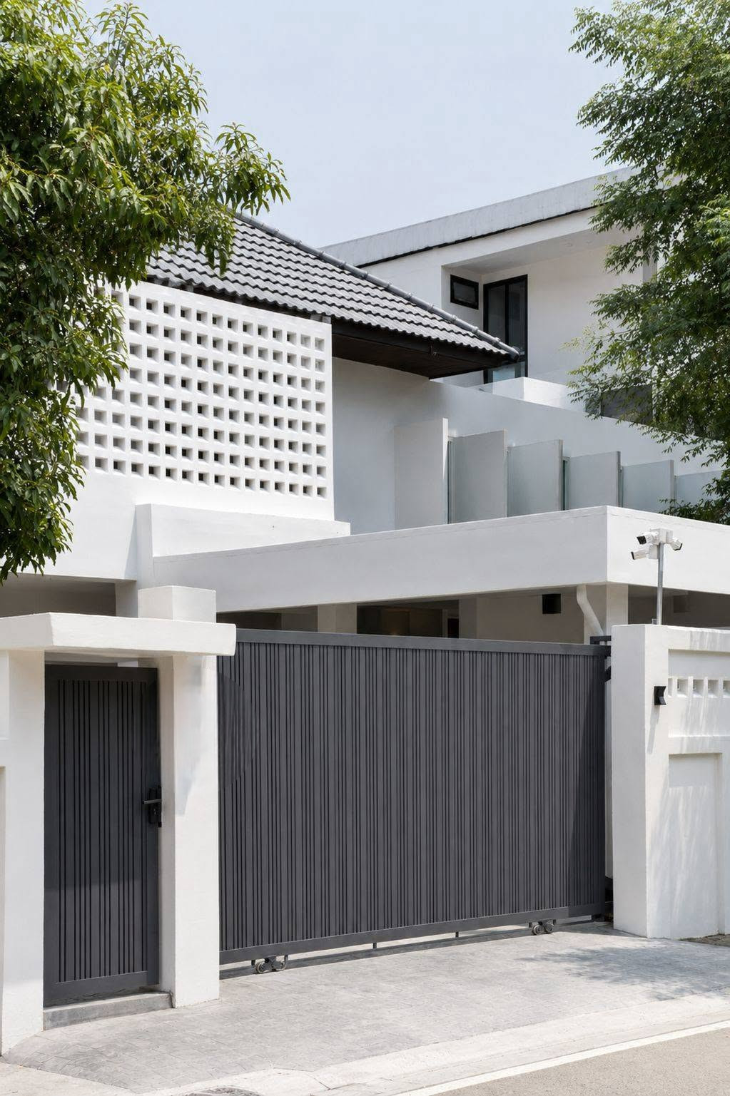 Detached House for Rent Rama 9 large area Fully Furnished Detached House for Rent Rama 9 large area Fully Furnished