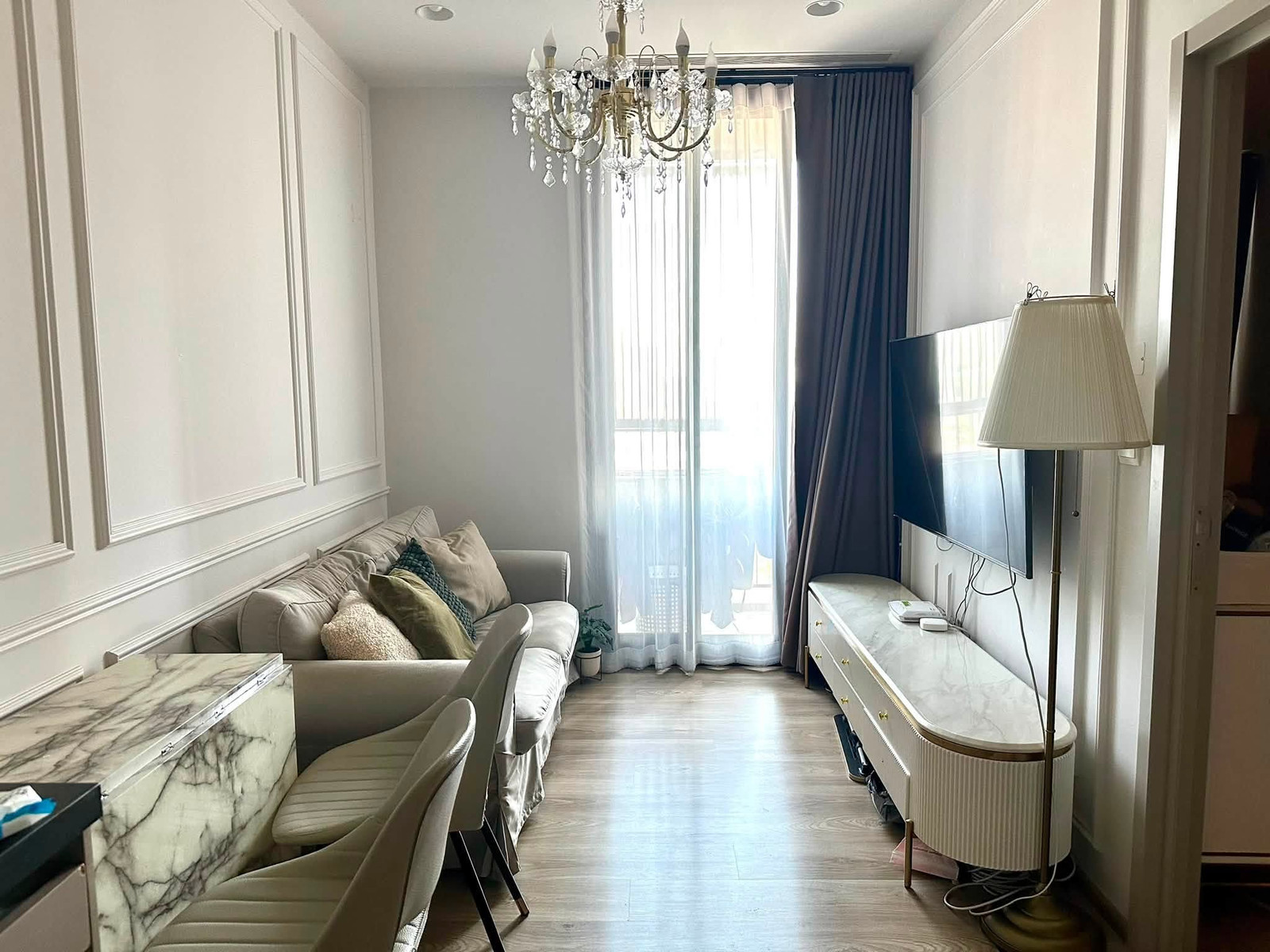 Oka Haus Sukhumvit 36 ปล่อยเช่า ราคาดี ในสภาพห้องที่สะอาด เรียบร้อย 1 ห้องนอน 1 ห้องน้ำ พร้อมเข้าอยู่