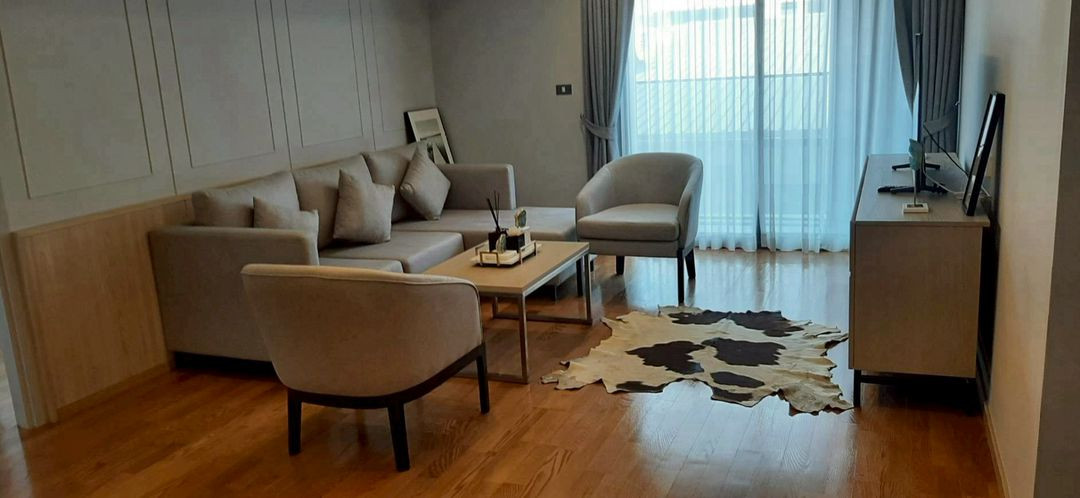 อพาร์ทเม้นท์ให้เช่าที่ Piya Apartment Sukhumvit 15 เดินทางสะดวก ใกล้ร้านอาหาร มีรถรับส่ง ห้องพร้อมอยู่