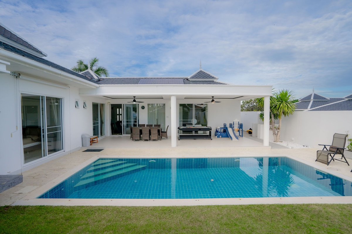 Private Pool Villa with Large Land, Solar Power & Hill Views – Hua Hin Soi 102 Private Pool Villa with Large Land, Solar Power & Hill Views – Hua Hin Soi 102