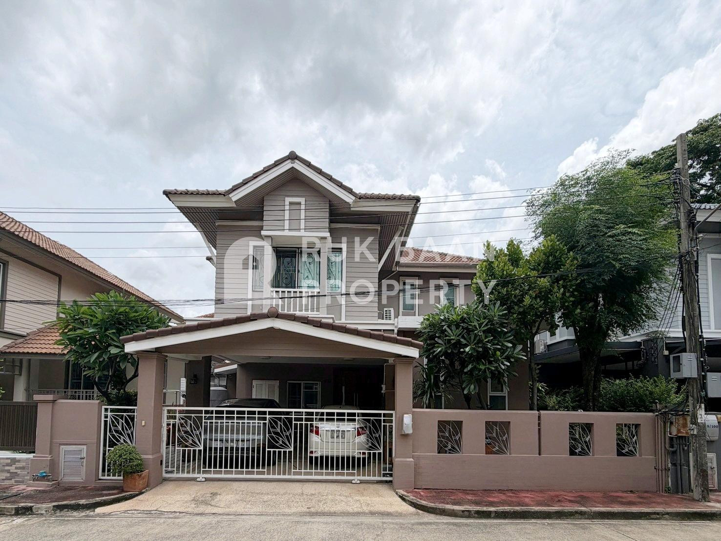 ✨Single house for sale in Parinyada Chalongrat Village. ✨Single house for sale in Parinyada Chalongrat Village.