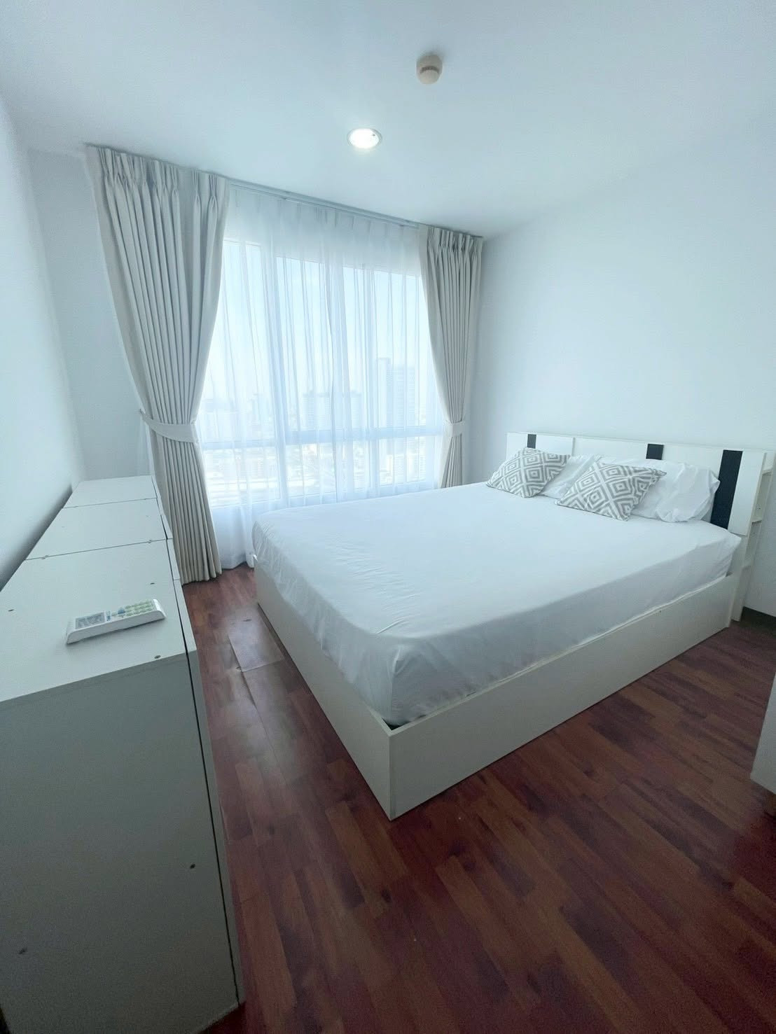 🏙️ ให้เช่า BANGKOK HORIZON RAMKHAMHAENG | 1 Bedroom ชั้น 32 | ห้องสวย วิวสูง เลี้ยงสัตว์ได้ (Pet-Friendly)