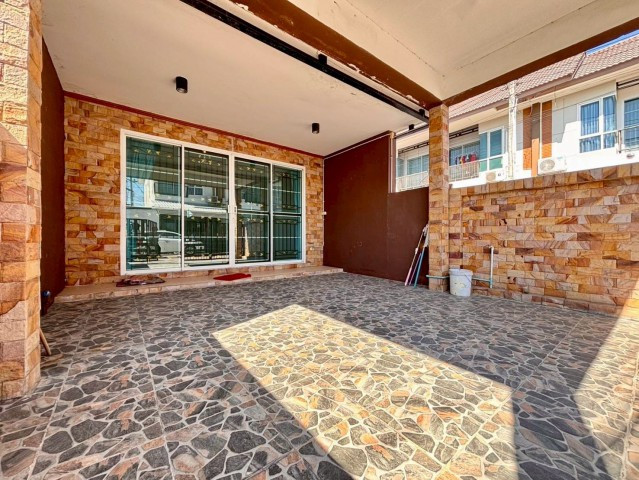 Resort Sriracha Newly Opened 2-3Beds 2Bath Near Tiger Topia Sriracha Zoo 930m.Sriracha Attractions 670m. 20Sq.Wah with 160 Sq.M. Usable Area Sale Price 1,999,999 Baht with Additional Carport and Kitchen Rental 9,000 Baht per Month Suitable  – รูปที่ 2