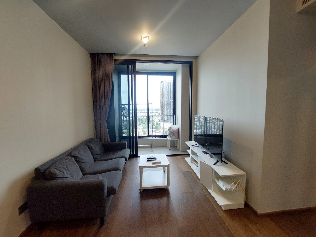 ให้เช่าคอนโด Ideo Q Sukhumvit 36 คอนโดใหม่แต่งครบพร้อมเข้าอยู่ ห้องขนาด1Bed Plus ใกล้BTSทองหล่อเพียง500เมตรเท่านั้น!! ให้เช่าคอนโด Ideo Q Sukhumvit 36 คอนโดใหม่แต่งครบพร้อมเข้าอยู่ ห้องขนาด1Bed Plus ใกล้BTSทองหล่อเพียง500เมตรเท่านั้น!!