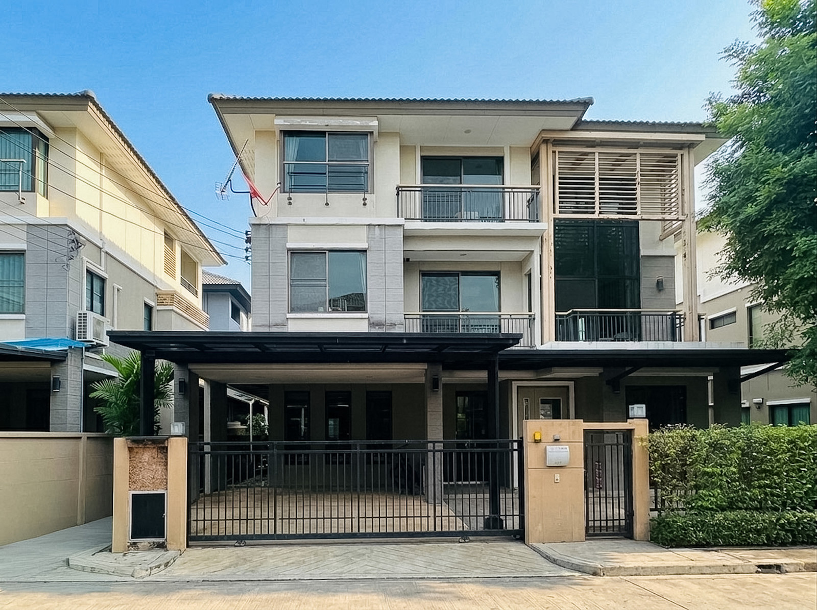 The Plant Elite Pattanakarn 38 / 4 Bedrooms (FOR SALE) FAS036 The Plant Elite Pattanakarn 38 / 4 Bedrooms (FOR SALE) FAS036