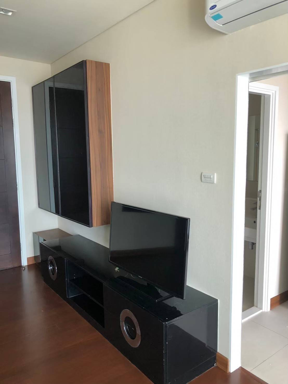 ห้อง Studio High floor ใจกลางทองหล่อ 📢 Line : @085pucam / 0627941024 🥳 YKP Rental Condo – รูปที่ 4