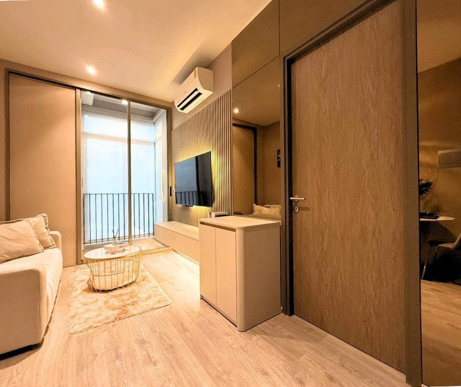 FOR RENT 📍Rhythm Ekkamai Estate, Brand New Unit Rent only 35,000 THB/month FOR RENT 📍Rhythm Ekkamai Estate, Brand New Unit Rent only 35,000 THB/month