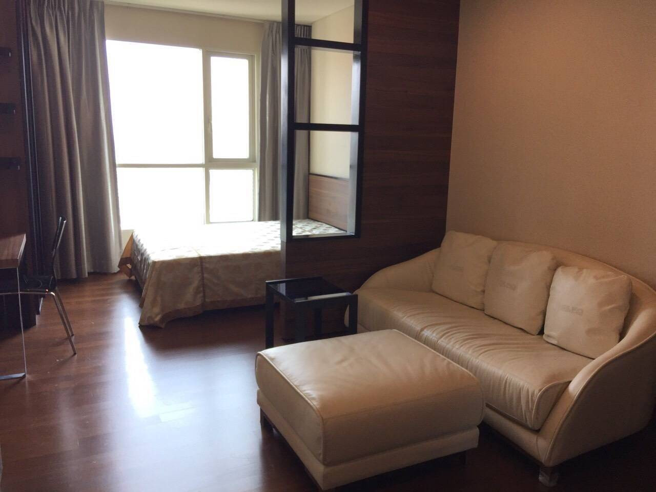 ห้อง Studio High floor ใจกลางทองหล่อ 📢 Line : @085pucam / 0627941024 🥳 YKP Rental Condo – รูปที่ 2
