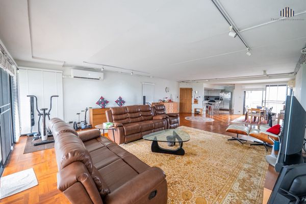 For Rent: Thana City Prestige Condominium, 3 bedrooms, 3 bathrooms, fully furnished and ready to move in. Size: 185.45 sq.m.