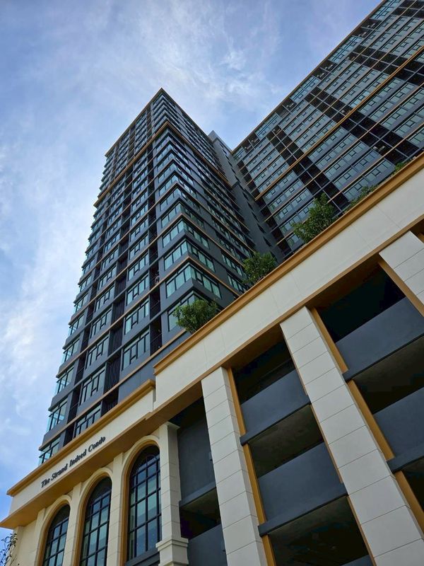 ​🎯 the strand indeed condo เริ่ม 1.29 ลบ.* ซื้อเก็บไว้เป็นทรัพย์สินก็คุ้ม ปล่อยเช่าคนทำงานนิคมฯ ได้ yield สวย ทัก line: @whitesand