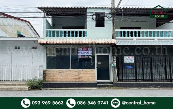 Townhouse Burapha 12, Soi Wat Weluwanaram 16, Main Road, good condition, cheap price.