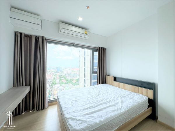 Sale with Tenant: Whizdom Connect, High Floor (20+), Great View, High Rise Condo near BTS Punnawithi @ 5.46 MB All in.