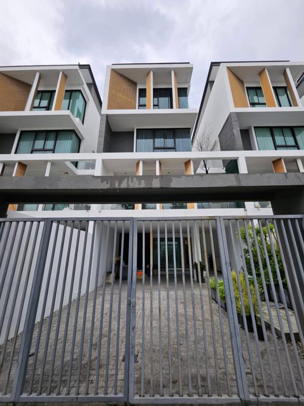 For Sale Townhouse/Townhome  , Glam Glamorous Living , Lat Phrao , Lat Phrao , Bangkok , CX-169315