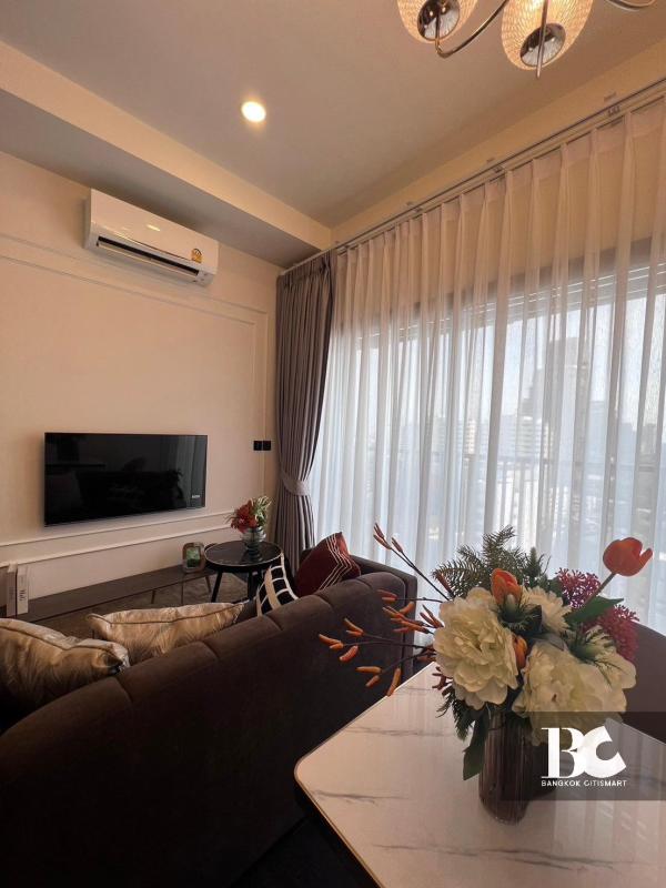2 Bed 2 Bath 45.5 ตร.ม. ห้องสวย ต่ำกว่า 305,000 บาท/ตร.ม. ซอยทองหล่อ 10 | Park Origin Thonglor | 13.72 ล้านบาท