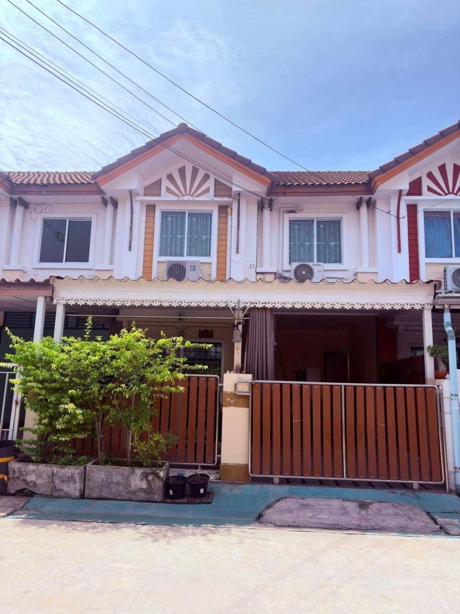 For Sale Townhouse/Townhome , Pruksa Ville 26 Sanphawut-Sukhumvit 76 , Samrong , Phra Pradaeng , Samut Prakarn , CX-169425 For Sale Townhouse/Townhome , Pruksa Ville 26 Sanphawut-Sukhumvit 76 , Samrong , Phra Pradaeng , Samut Prakarn , CX-169425