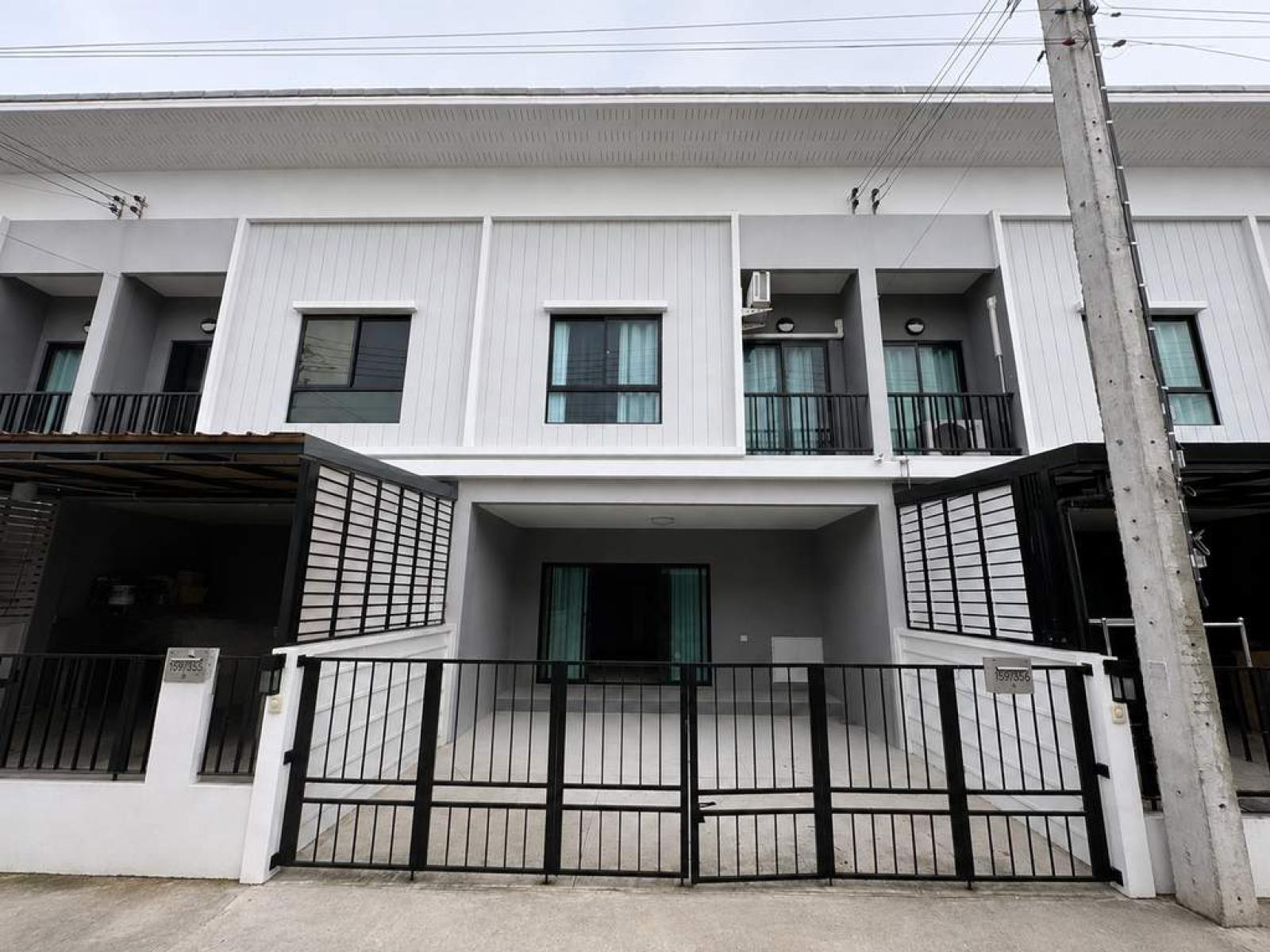 ดิ เอสเซนส์ ชัยพฤกษ์ - วงแหวน / 3 ห้องนอน (ขาย), The Essence Chaiyaphruek - Wongwaen / 3 Bedrooms (FOR SALE) FAIR105 ดิ เอสเซนส์ ชัยพฤกษ์ - วงแหวน / 3 ห้องนอน (ขาย), The Essence Chaiyaphruek - Wongwaen / 3 Bedrooms (FOR SALE) FAIR105