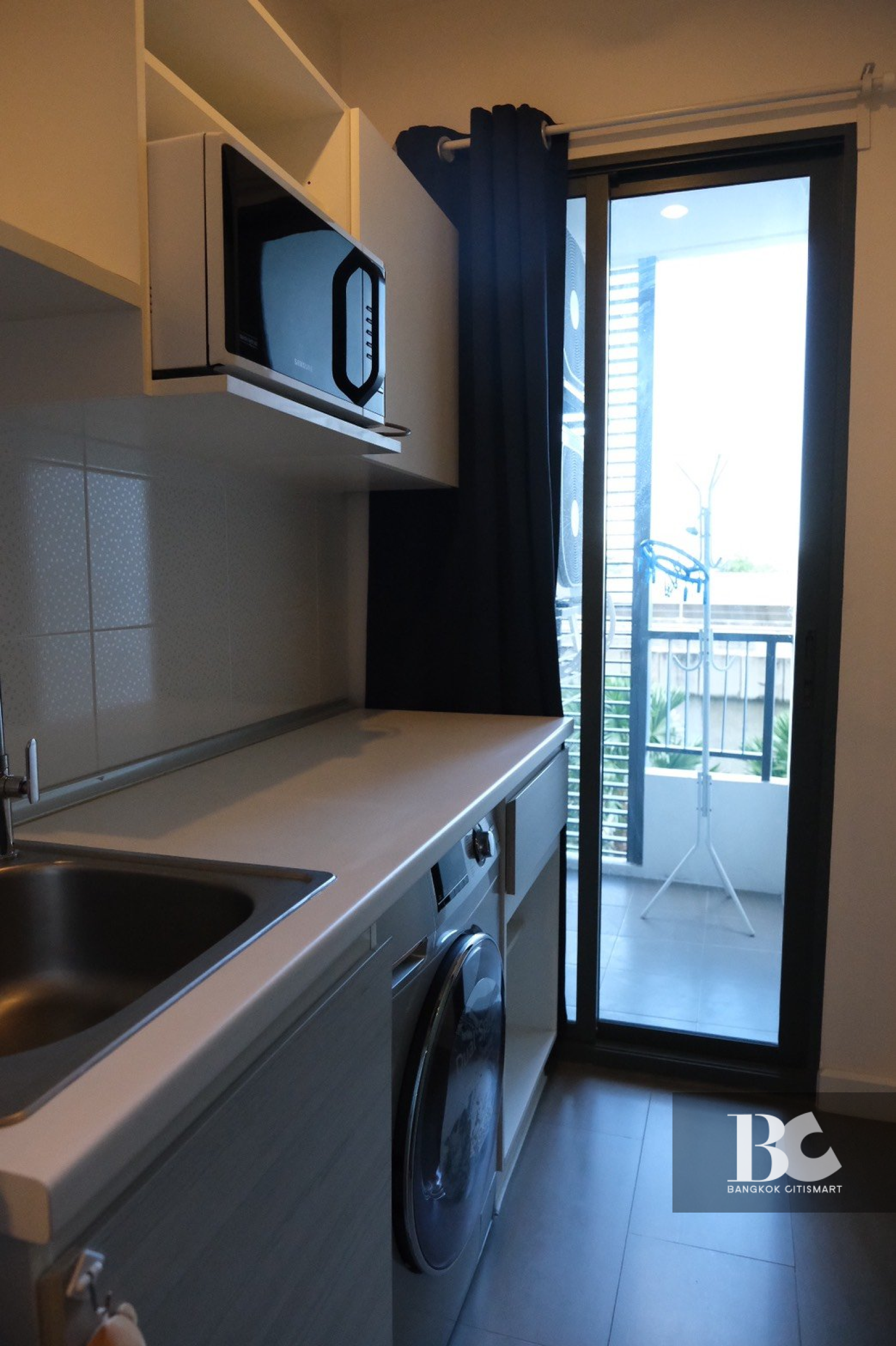 1 Bed 30 ตร.ม. ขายตรงจาก ต่อรองได้ ต่ำกว่า 2.9 ล้าน | Metro Sky Prachachuen | 2.86 ล้านบาท 1 Bed 30 ตร.ม. ขายตรงจาก ต่อรองได้ ต่ำกว่า 2.9 ล้าน | Metro Sky Prachachuen | 2.86 ล้านบาท