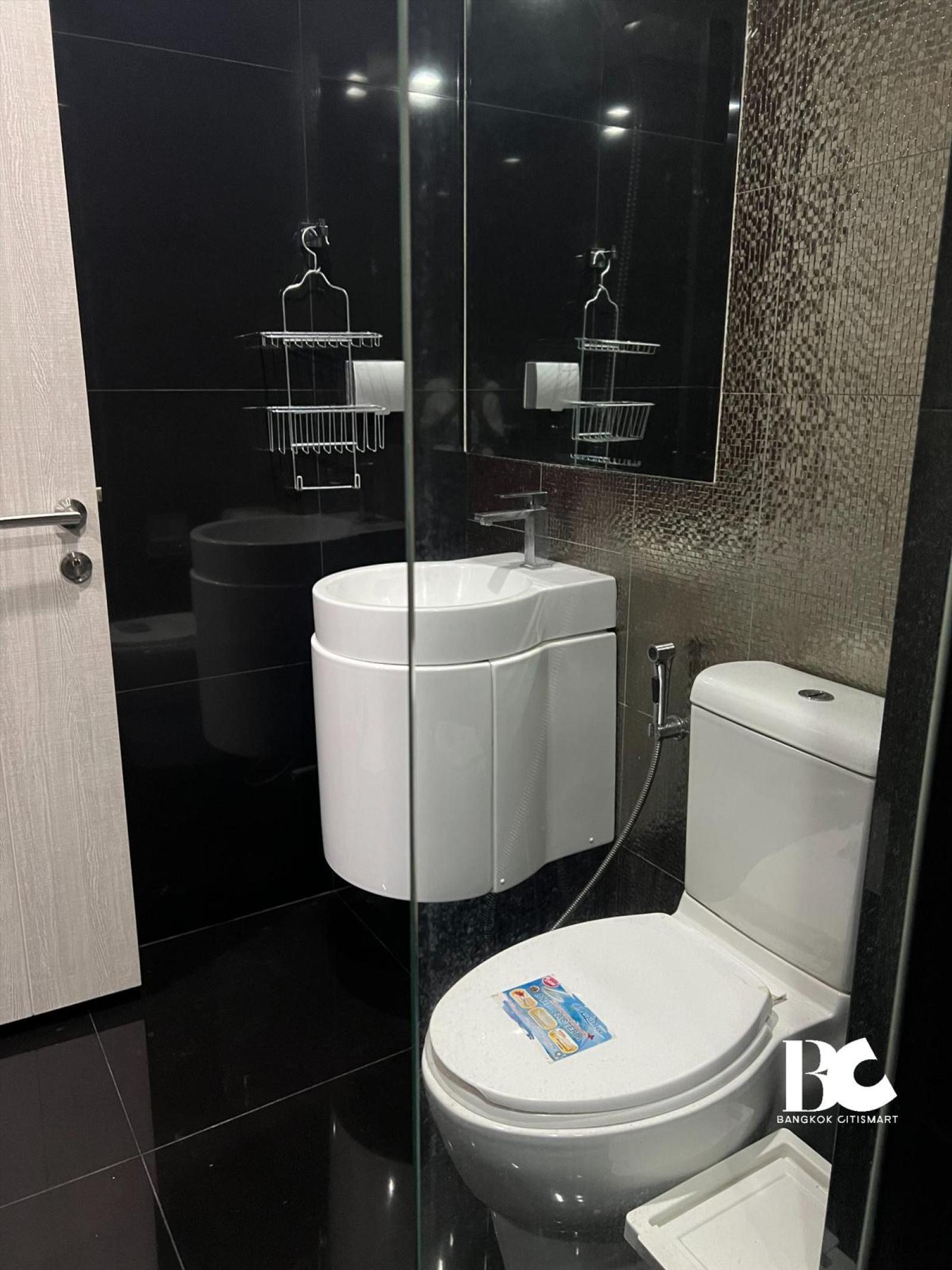 1 Bed 33 ตร.ม. ขายตรงจาก ต่ำกว่า 5.5 ล้าน ใกล้ BTS ทองหล่อ | RHYTHM Sukhumvit 36-38 | 5.49 ล้านบาท – รูปที่ 3