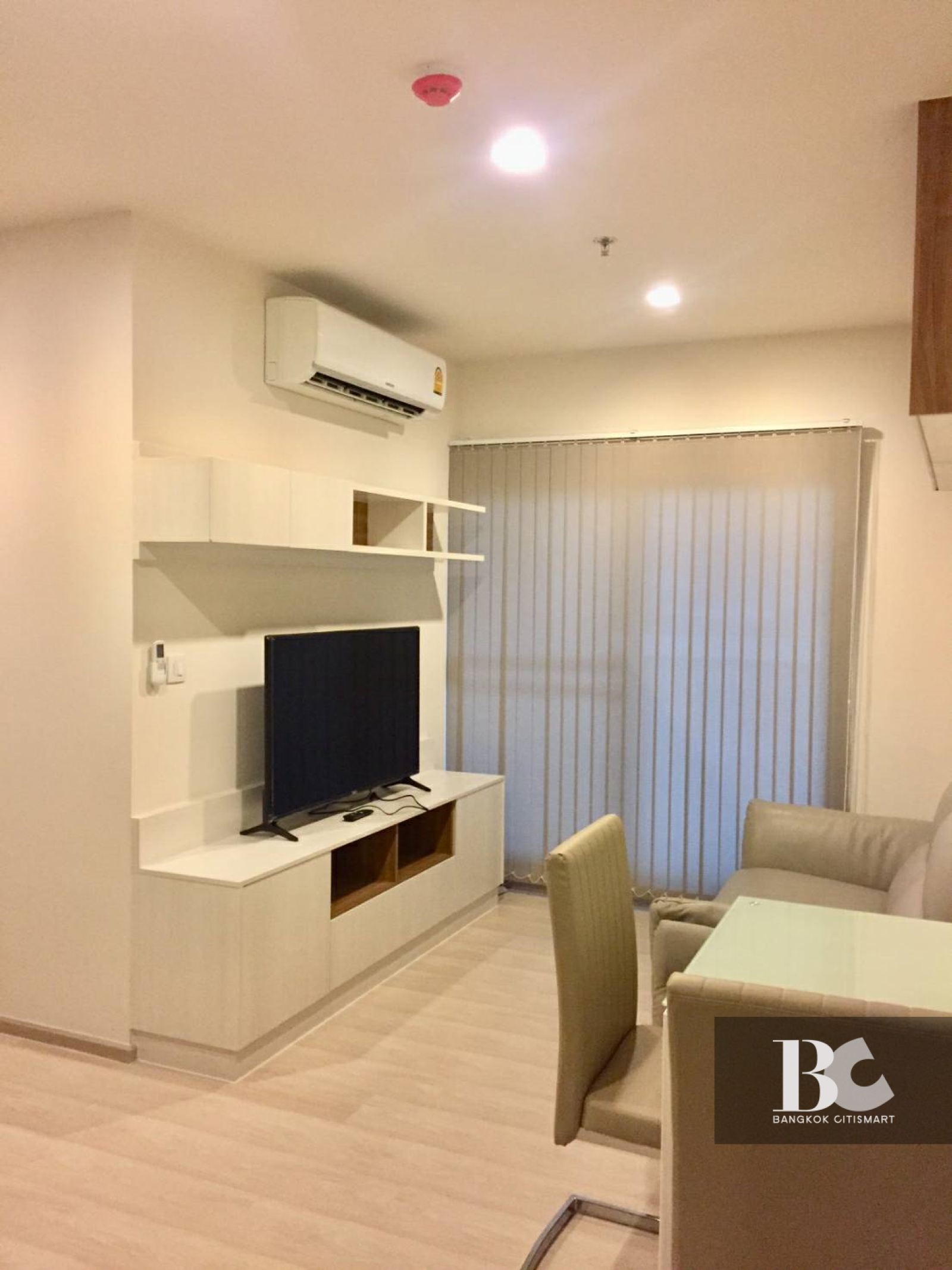 Select deals directly from the ✨ Life Sukhumvit 48 (2 bedrooms 47 sq.m.)