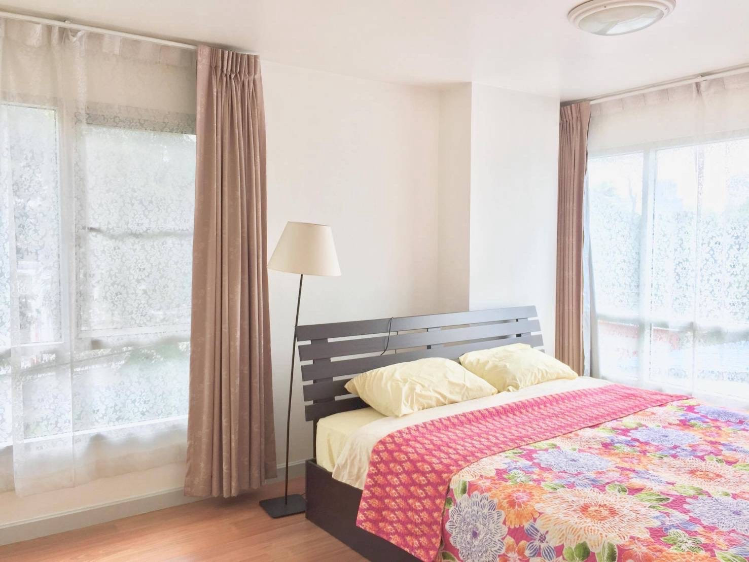 For sale and rent Condo One Thonglor 2 bedrooms, 2 bathrooms.