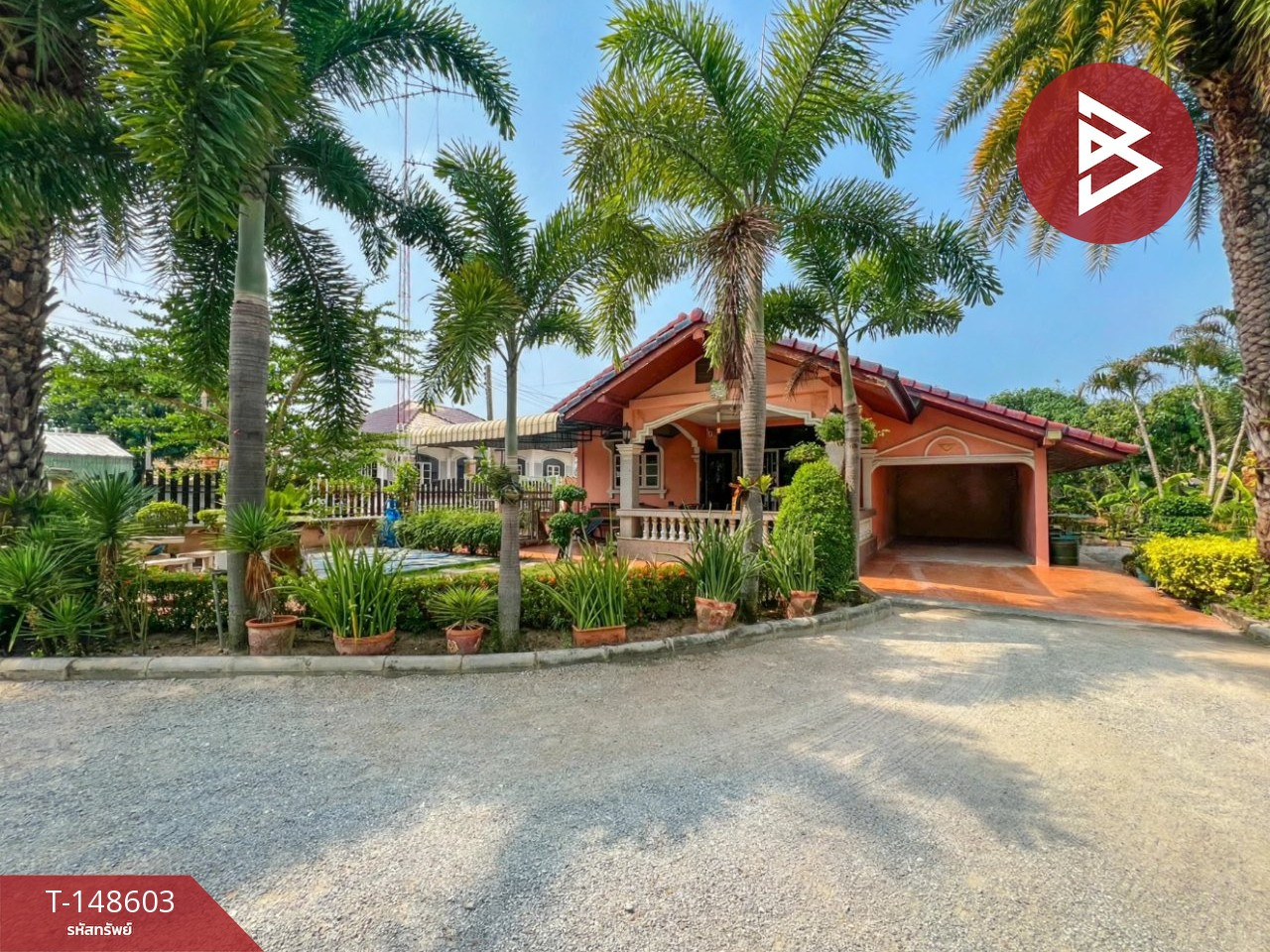 Single house with land for sale, area 1 ngan 79 sq m, Mueang, Chonburi.