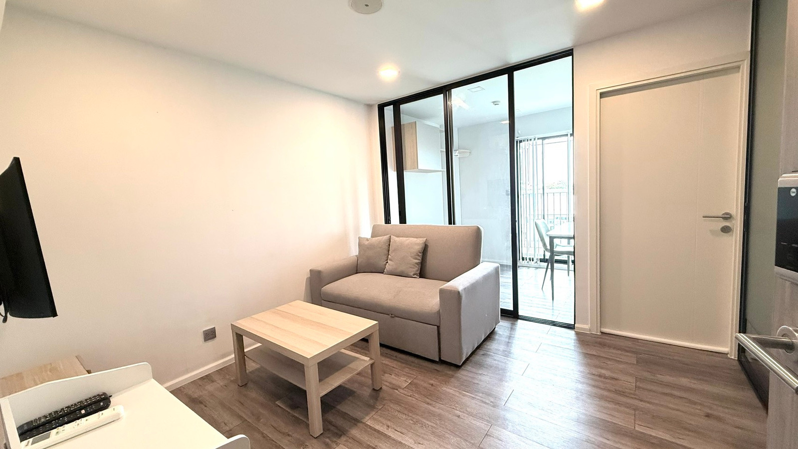 ให้เช่า คอนโดแอทโมช ห้วยขวาง-รัชดา 1 Bed 35 ตรม ชั้น 6 อาคาร C ให้เช่า คอนโดแอทโมช ห้วยขวาง-รัชดา 1 Bed 35 ตรม ชั้น 6 อาคาร C