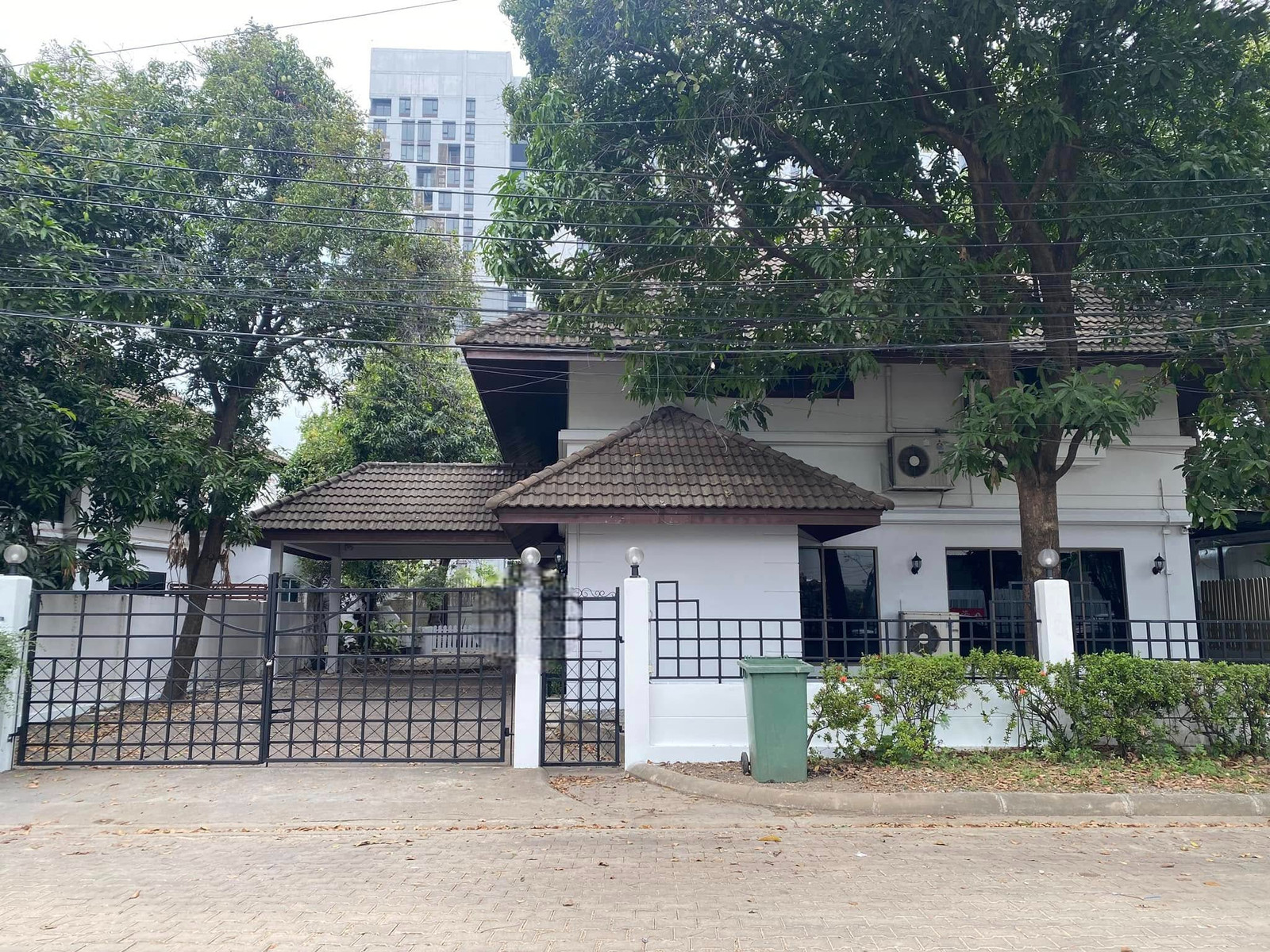Detached House for Rent Ekkamai Ram Inthra Suitable for Home Office