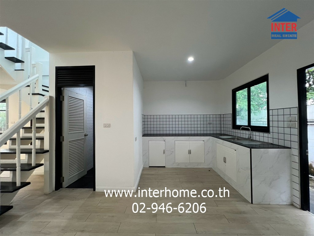 ทาวน์เฮ้าส์ 2 ชั้น 35 ตร.ว. หมู่บ้านบุศรินทร์ สายไหม ซอยพหลโยธิน54/1 แยก4-47 ถนนพหลโยธิน ถนนสายไหม เขตสายไหม กรุงเทพมหานคร – รูปที่ 4