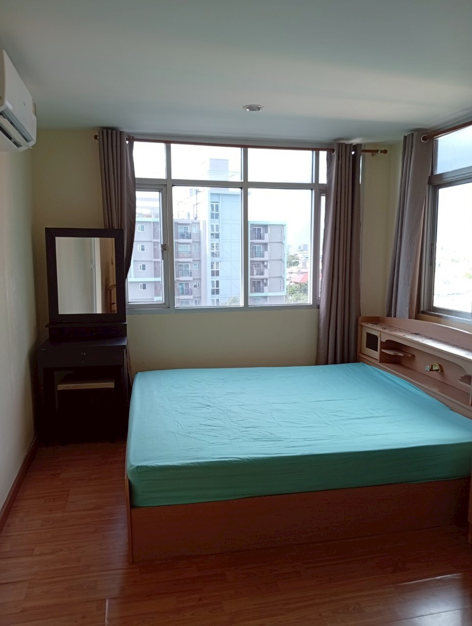 P-55617 🔥 For Rent The Log @ Sukhumvit 101/1 1 Bed 41 sq.m. 3rd Fl. City View Near BTS Punnawithi : Line: @easythaihome 085-592-2897