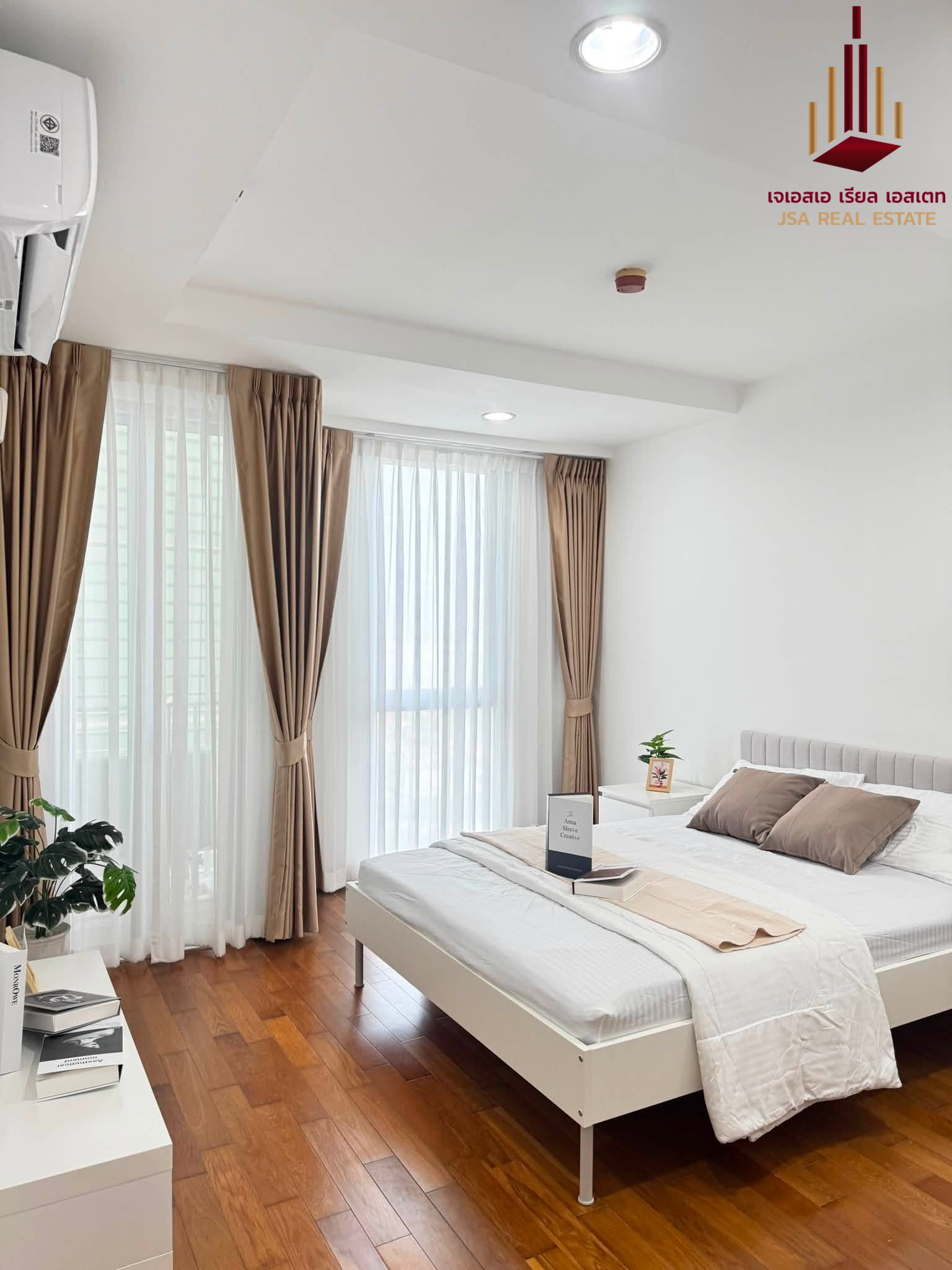 ✨ For Sale : The Line Phahonyothin Park Condo ✨ 💰 Only 2,500,000 THB
