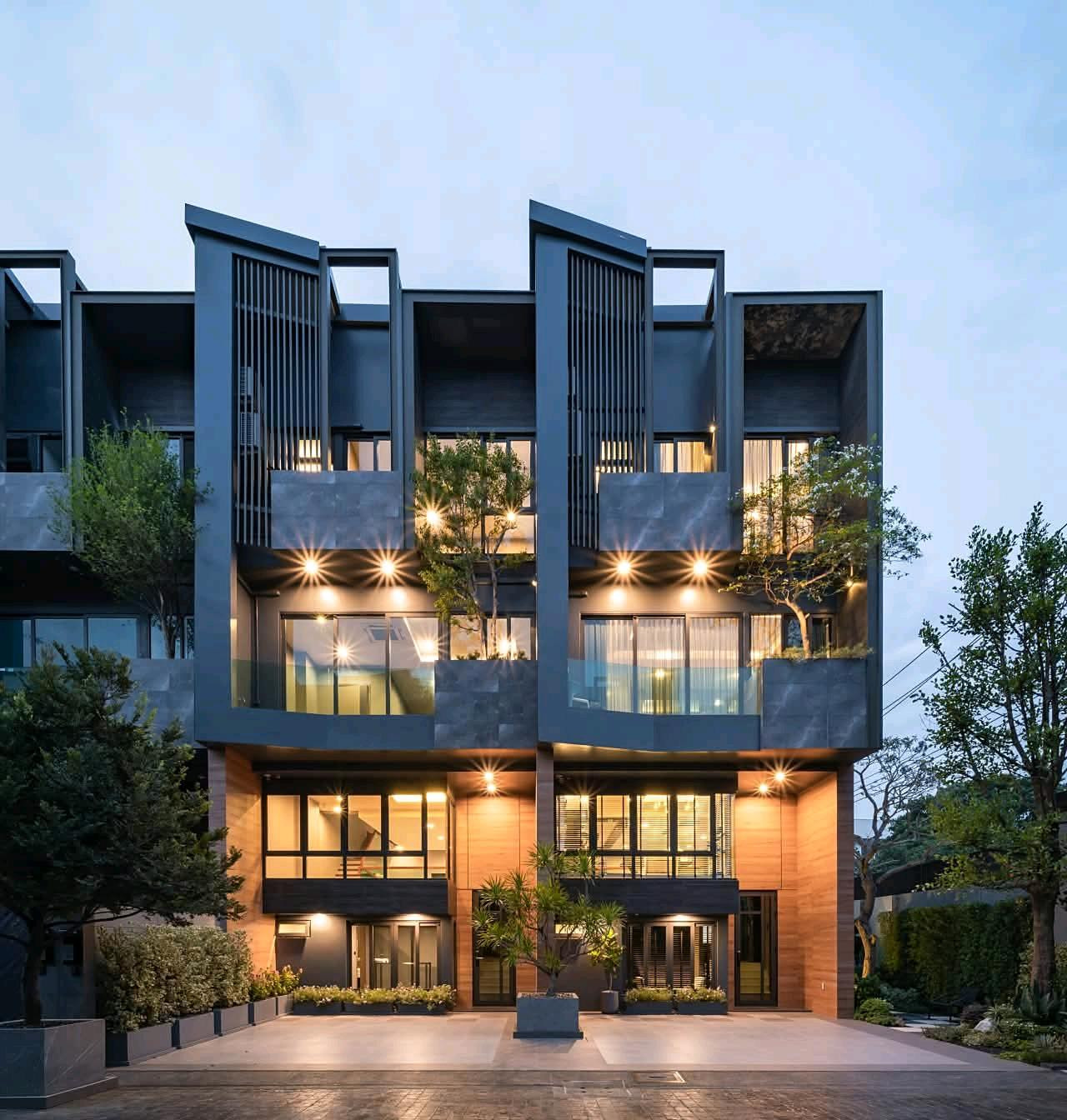 🏡✨ ขาย/ให้เช่า 𝗧𝗛𝗘 𝗘𝗜𝗚𝗛𝗧 𝗖𝗛𝗔𝗧𝗨𝗖𝗛𝗔𝗞–𝗥𝗔𝗧𝗖𝗛𝗔𝗗𝗔 | บ้านใหม่ 3.5 ชั้น | Modern Luxury Townhome 🏡✨ ขาย/ให้เช่า 𝗧𝗛𝗘 𝗘𝗜𝗚𝗛𝗧 𝗖𝗛𝗔𝗧𝗨𝗖𝗛𝗔𝗞–𝗥𝗔𝗧𝗖𝗛𝗔𝗗𝗔 | บ้านใหม่ 3.5 ชั้น | Modern Luxury Townhome