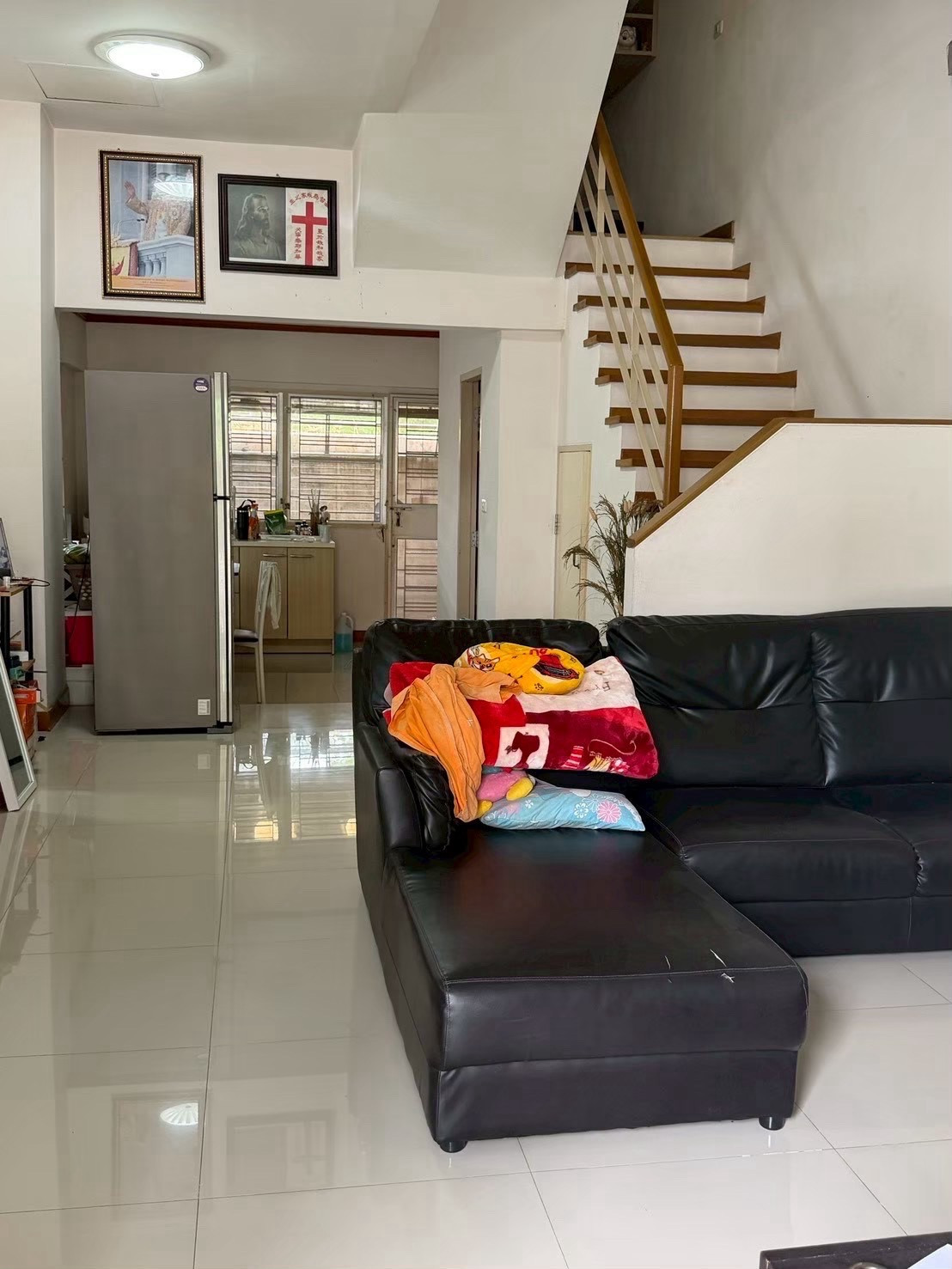 ขายบ้าน 3 ชั้น หมู่บ้านมณเฑียรทิพย์ คู้บอน 27 – รูปที่ 4